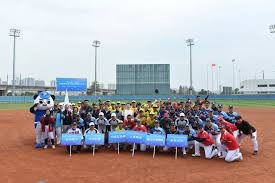 米体：尤文需解决中锋和中场问题，是否需要小基耶萨仍存疑虑